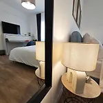 Domus Teano Luxury Bed & Breakfast