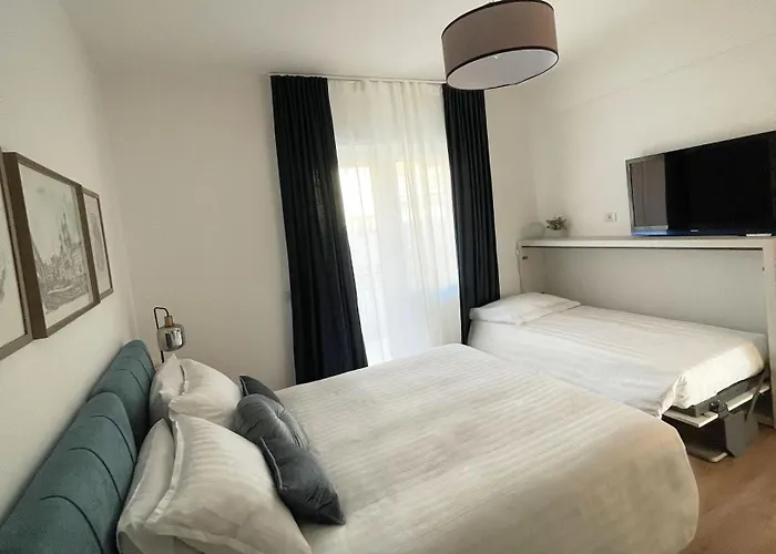 Domus Teano Luxury فندق مبيت وإفطار 4*