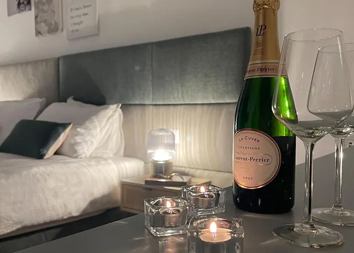 Domus Teano Luxury Bed & Breakfast