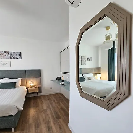 Alojamento de Acomodação e Pequeno-almoço Domus Teano Luxury Roma