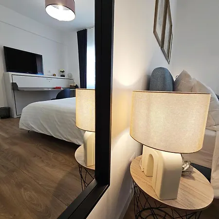 Domus Teano Luxury Alojamento de Acomodação e Pequeno-almoço